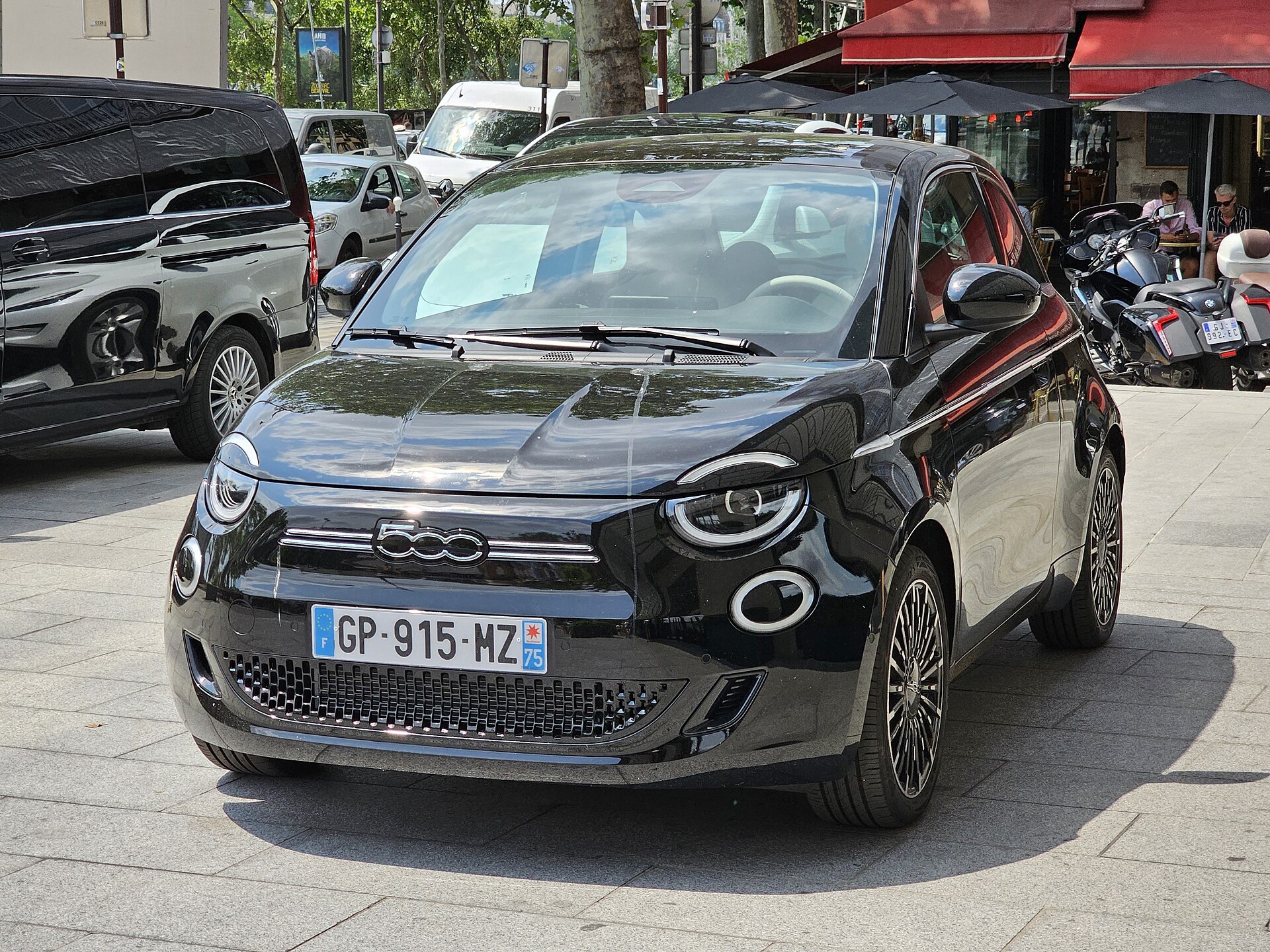Fiat 500e 42kWh Icon Auto 3dr